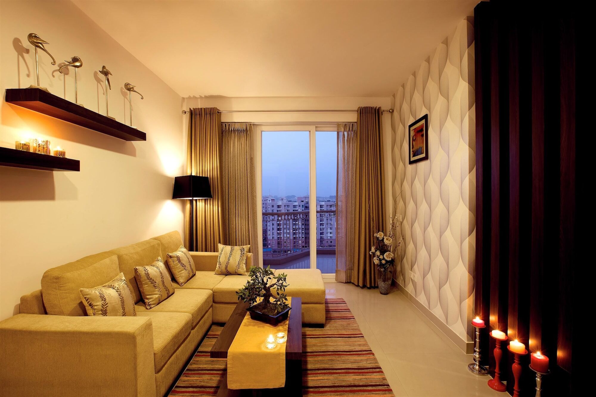 Отель Golden Tulip Bhiwadi Экстерьер фото